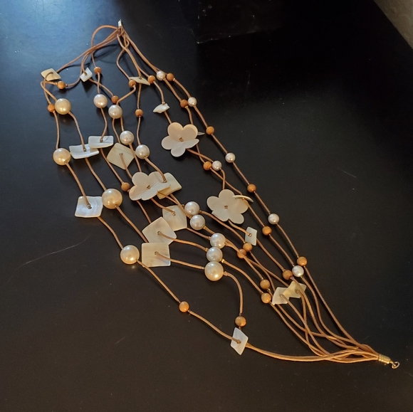 Handmade multi strand choker necklace, pearl & leather, white / cream / gold - Picture 6 of 11